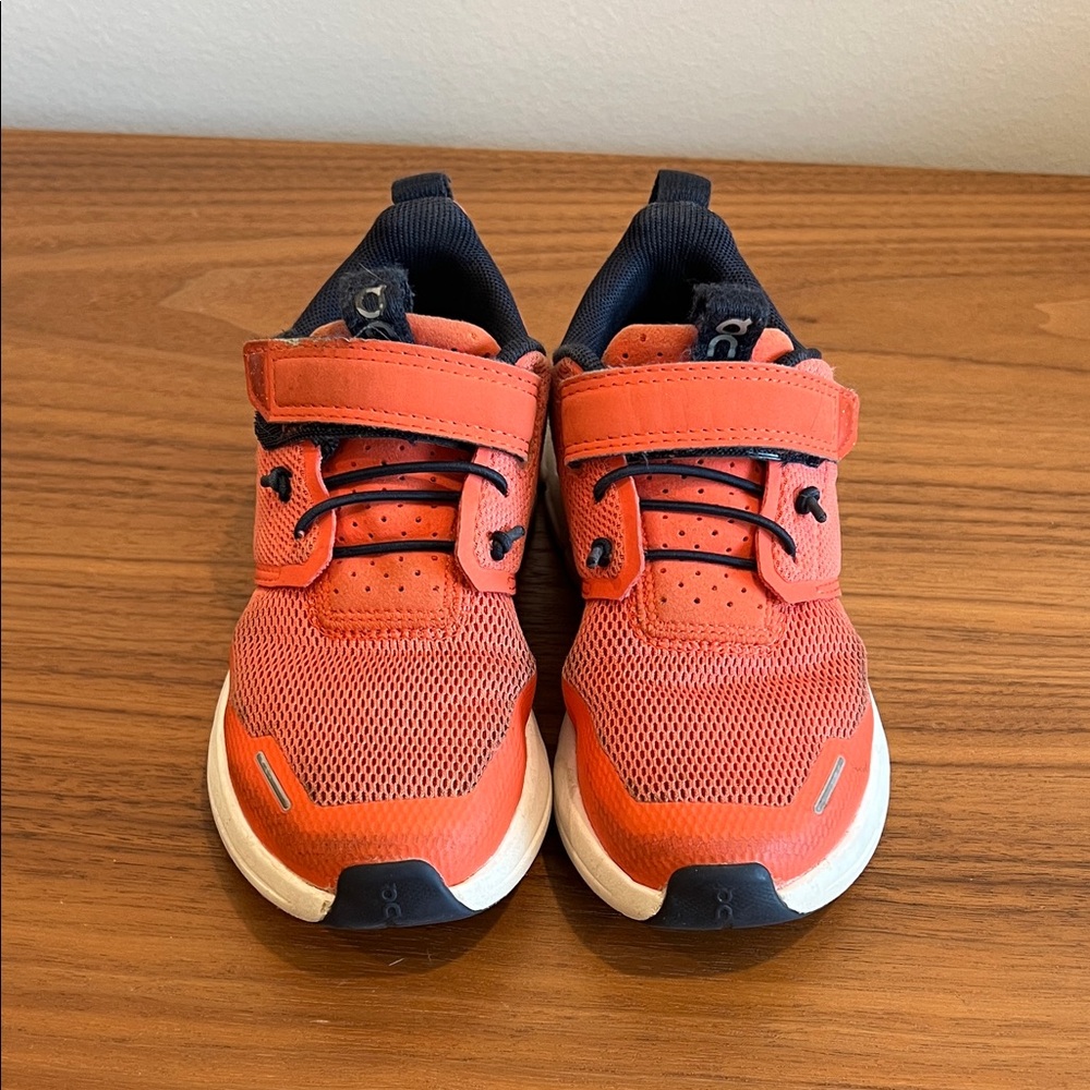 On Running Cloud Play Kids' Orange Sneakers